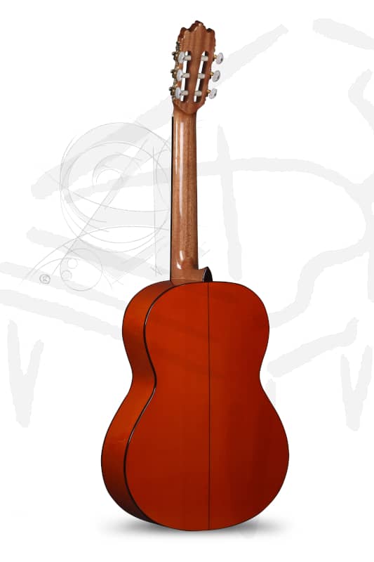 guitarra-alhambra-4f-con-golpeador